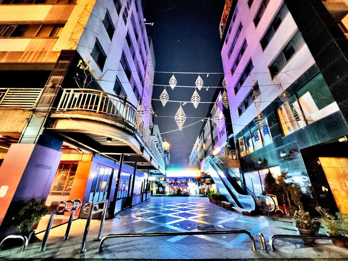 Oro旅宿 Taichung Exterior foto